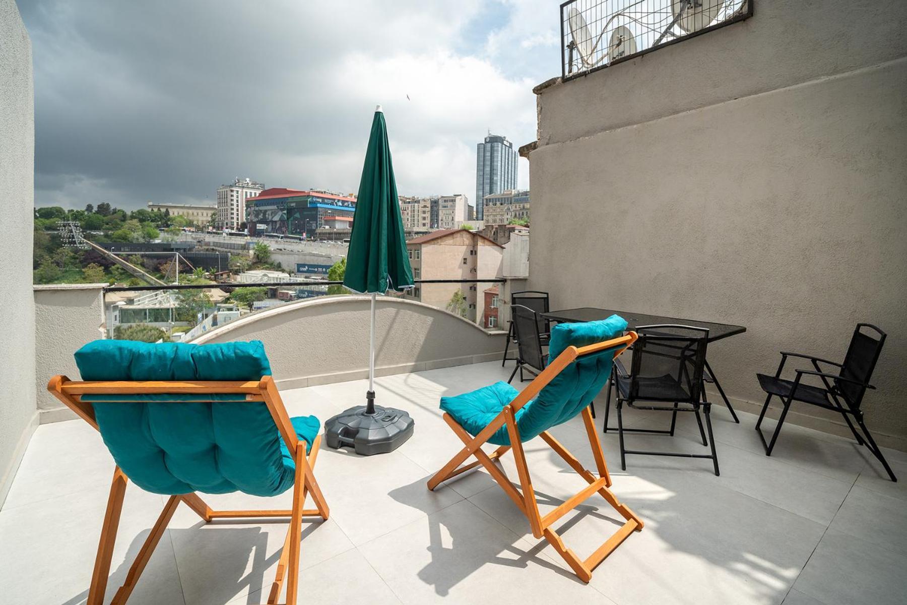 Urban Quarters - Tepebasi Aparthotel Istanbul Bagian luar foto